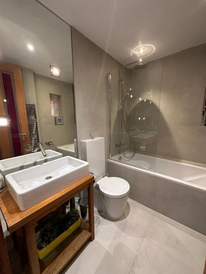 Luxury 2 Double Bedroom Flat - Kensington Londres Exterior foto