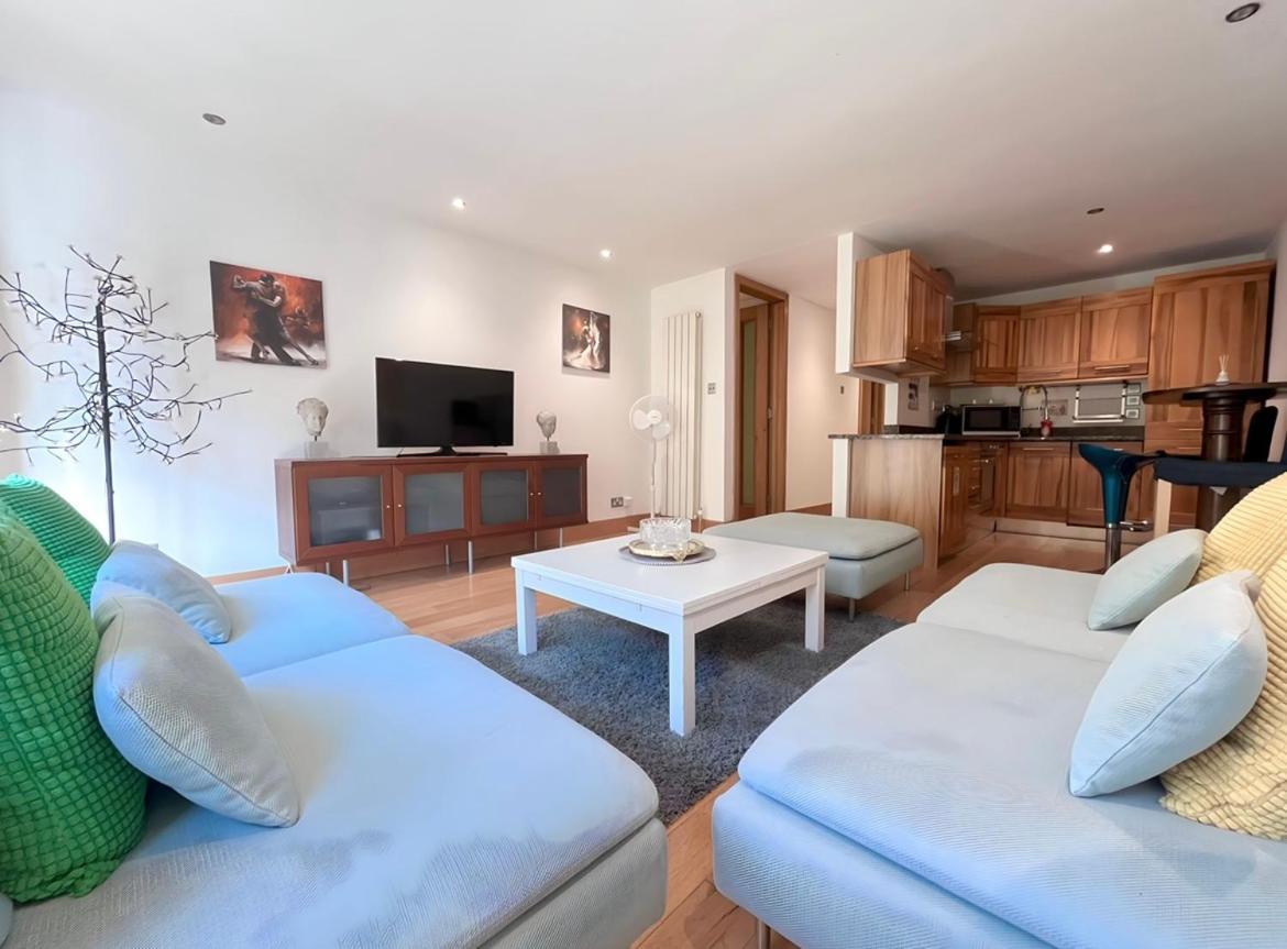Luxury 2 Double Bedroom Flat - Kensington Londres Exterior foto